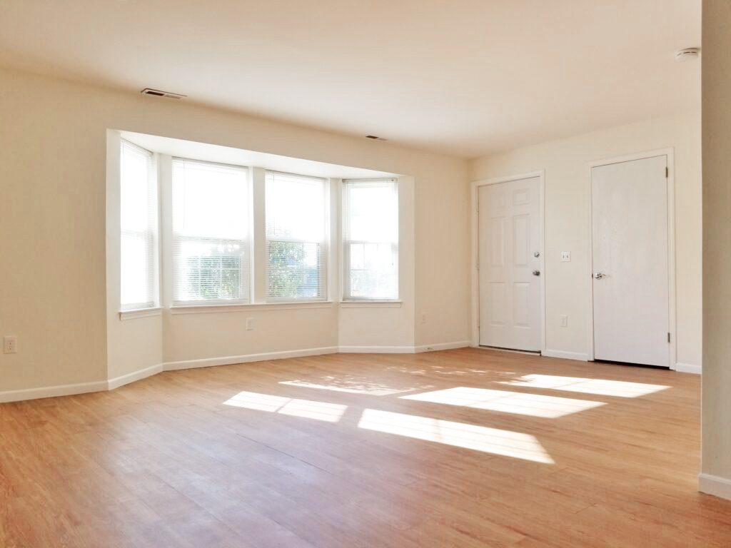 Unit 22 Greenview Lane GLENWOOD CONDOS